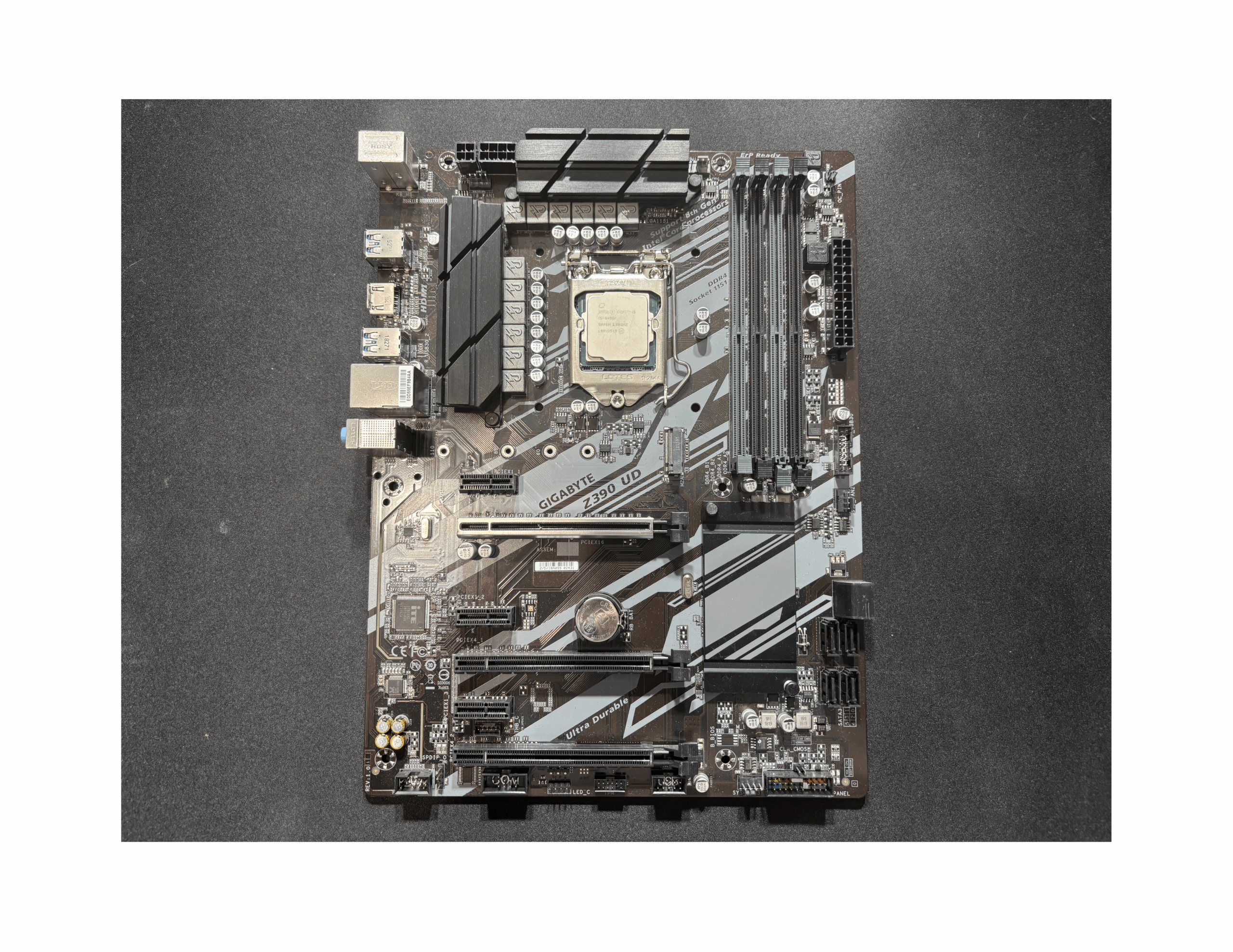 GIGABYTE Z390 UD Motherboard LGA 1151 Intel Z390 4×DDR4 ATX HDMI M.2 Core